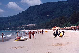 Phuket: Patong Beach