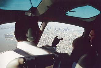 NYC_New_York_View_from_Helicopter_with_forefinger.jpg