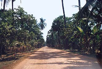 street to Banteay Srei Temple