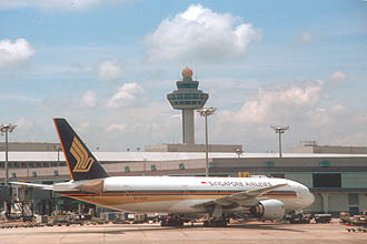 Singapore Airlines Boeing B777-212(ER) Aircraft at Singapore Changi Airport