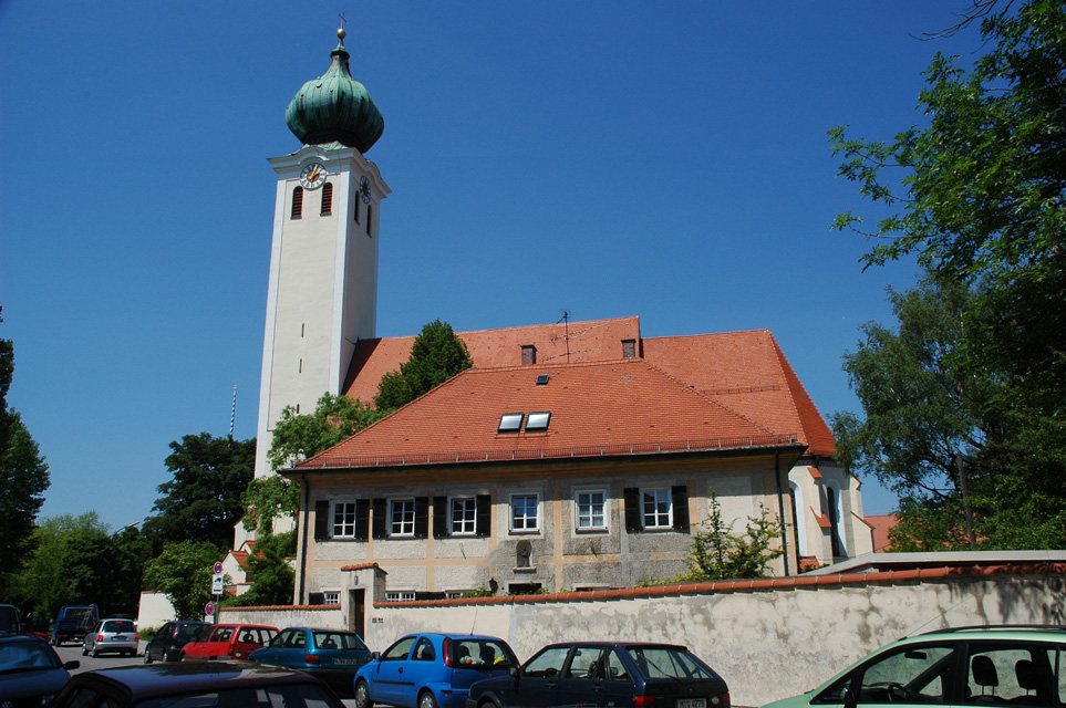 MUC Munich - pilgrimage church Maria Ramersdorf 3008x2000