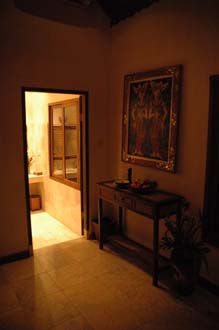 DPS Bali Ubud Bedulu Gubah Bali Exclusive Villas bathroom door 3008x2000