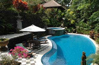 DPS Bali Ubud Bedulu Gubah Bali Exclusive Villas pool area panorama 3008x2000