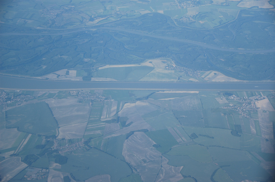 BUD Hungary - danube river with small side arms from aircraft 3008x2000