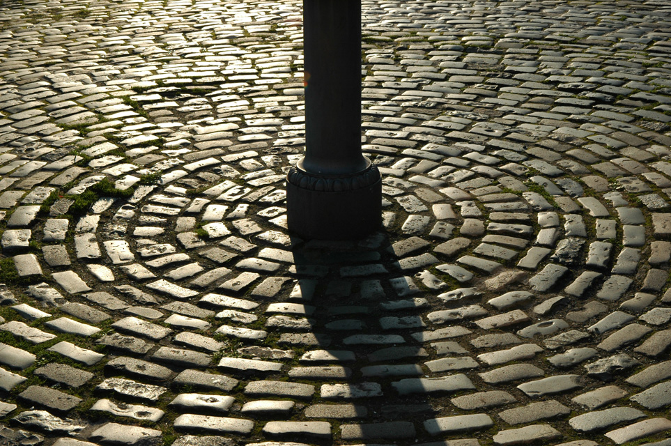 DUB Dublin - lamppost on Parnell Square North 3008x2000