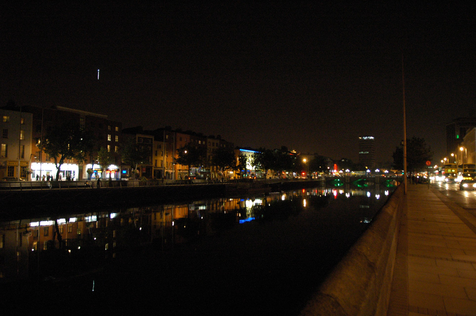 DUB Dublin - Bachelors Walk and River Liffey by night from Aston Quay 3008x2000