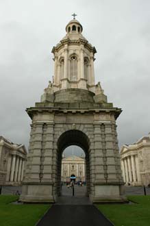 DUB Dublin - Trinity College Campanile 3008x2000