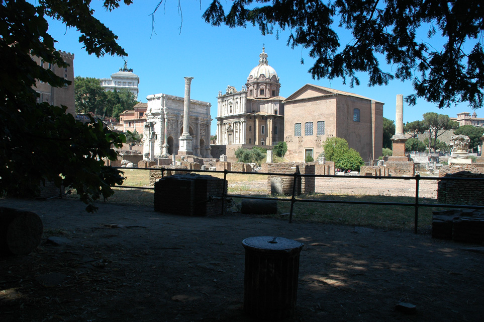 FCO Rome - Roman Forum Romanum - Curia with Chiesa di San Luca e Santa Martina and Vittoriano 03 3008x2000