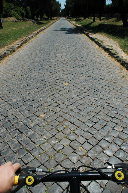 FCO Rome - Via Appia Antica by bike 3008x2000