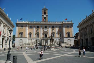 FCO Rome - Piazza del Campidoglio with the Palazzo Senatorio 02 3008x2000