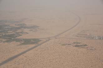 DXB Dubai from aircraft - road intersection in the desert 02 3008x2000