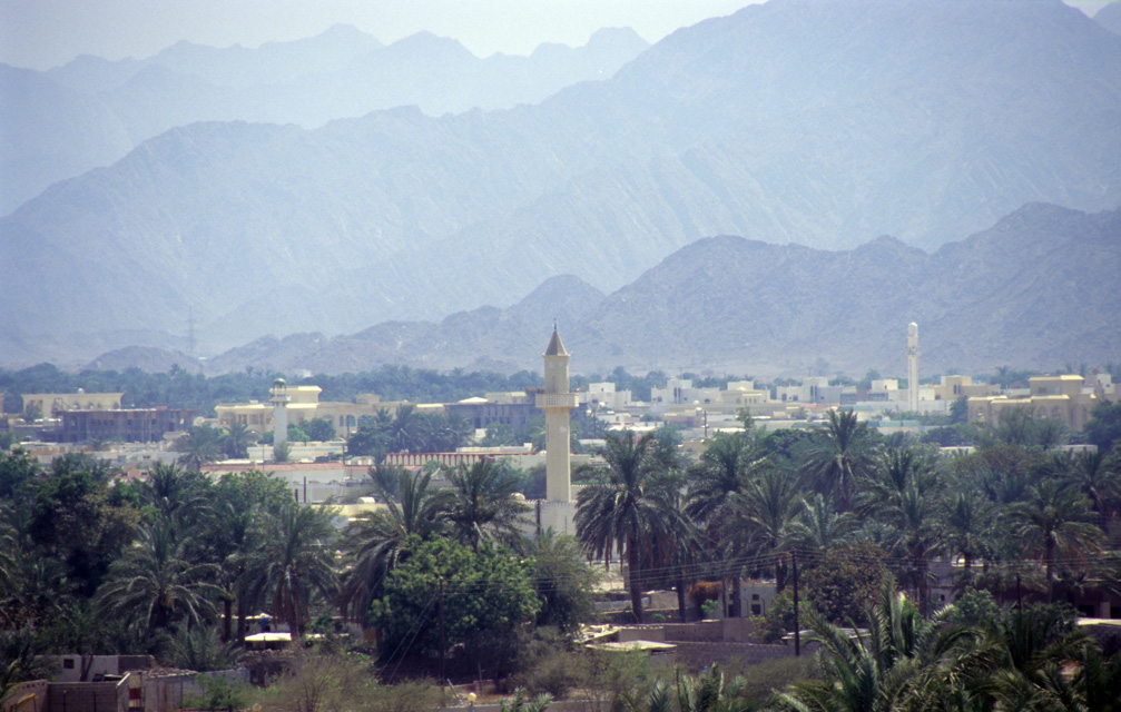 DXB Bidiya - village view with minaret from watchtower above Bidiya mosque 5340x3400